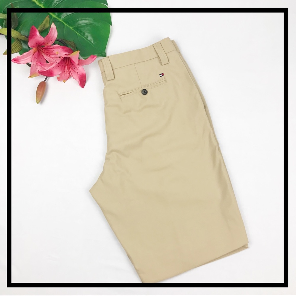 TOMMY HILFIGER Khaki Shorts Size 34